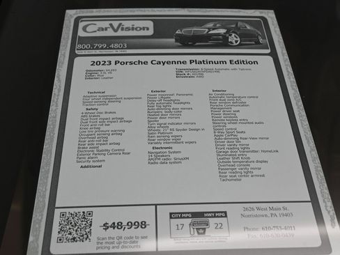 Used 2023 Porsche Cayenne Platinum Edition image 42