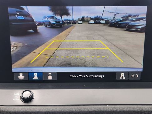 Certified 2024 Honda Accord Sport image 17