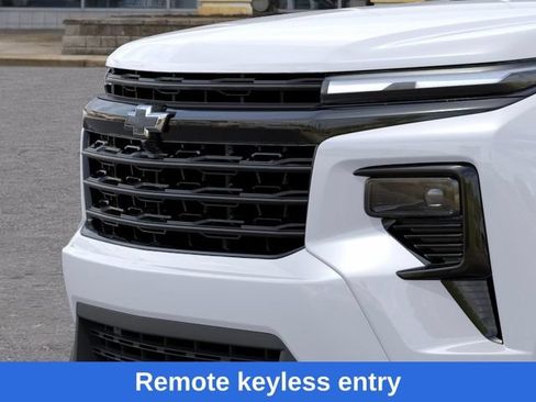New 2026 Chevrolet Traverse LT w/ Midnight/Sport Edition AWD/4WD image 14