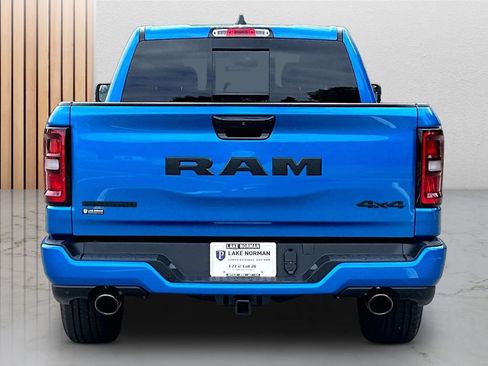 New 2026 RAM 1500 Big Horn AWD/4WD image 8
