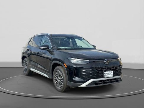 New 2026 Volkswagen Tiguan S image 1