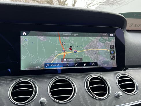 Certified 2021 Mercedes-Benz E 350 4MATIC Sedan image 24