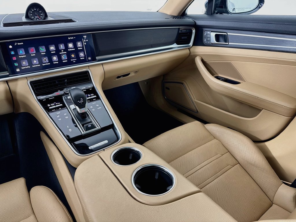 Certified 2023 Porsche Panamera image 26