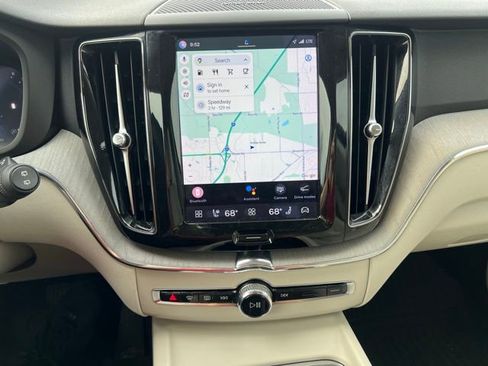 Used 2023 Volvo XC60 B5 Plus w/ Climate Package image 11