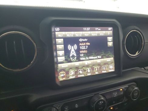 Used 2021 Jeep Wrangler Unlimited Sahara image 22