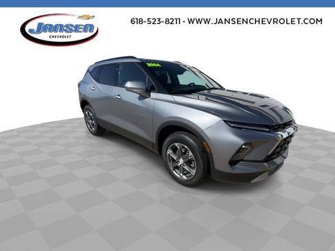 Used 2024 Chevrolet Blazer LT w/ Convenience Package FWD image 2