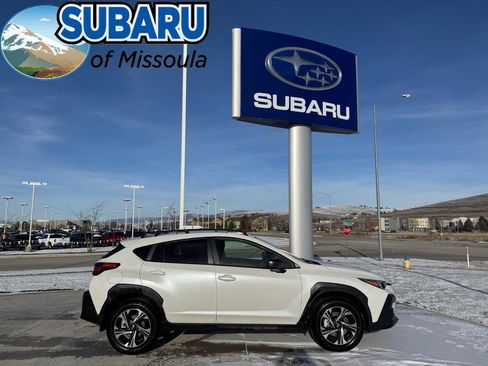 Used 2024 Subaru Crosstrek 2.0i Premium image 1