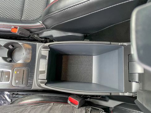 Used 2025 Ford Escape ST-Line image 27