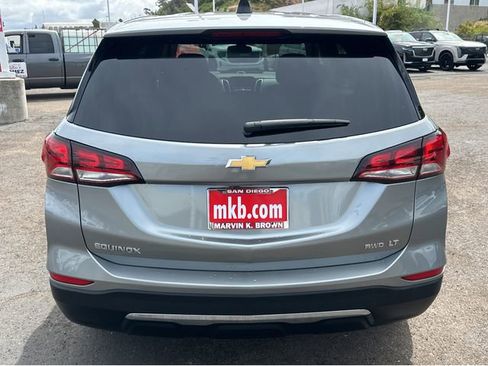 Used 2023 Chevrolet Equinox LT AWD/4WD image 12