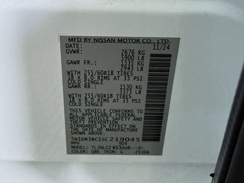 Certified 2025 Nissan Pathfinder SV AWD/4WD image 38
