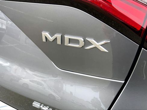 Used 2022 Acura MDX SH-AWD w/ Technology Package image 10