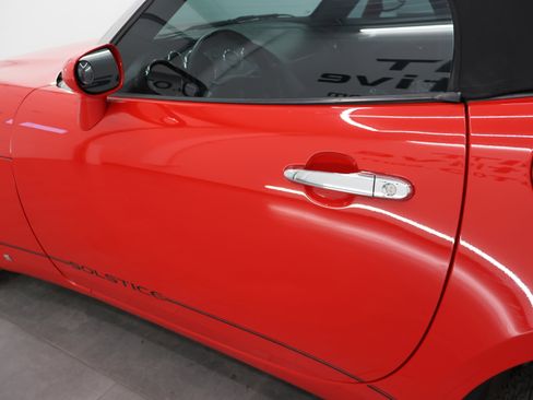 Used 2007 Pontiac Solstice GXP w/ Premium Package RWD image 27