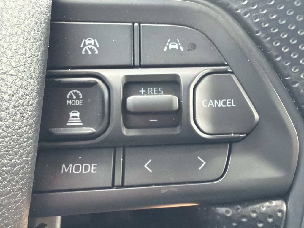 Used 2025 Toyota Tacoma SR5 RWD image 14