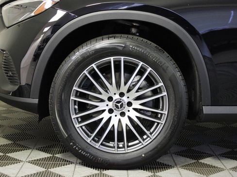 Certified 2026 Mercedes-Benz GLC 300 4MATIC image 30