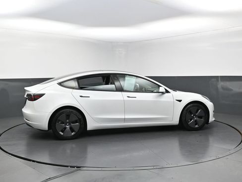 Used 2023 Tesla Model 3 Standard Range RWD image 37