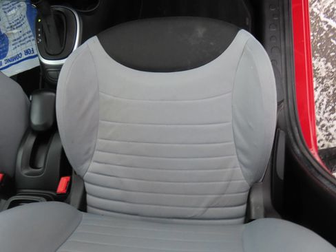 Used 2014 FIAT 500L Easy w/ Popular Equipment Group image 41