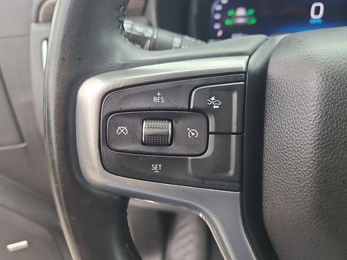 Used 2023 Chevrolet Suburban LT image 29