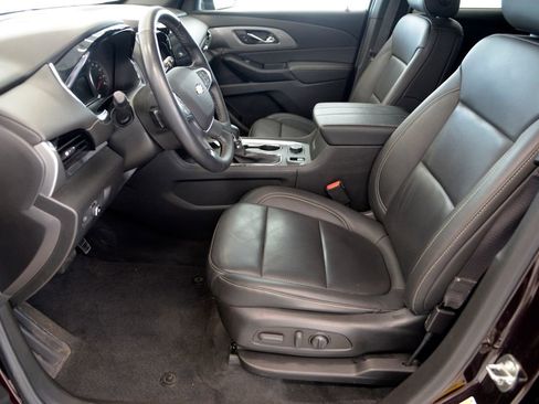 Used 2023 Chevrolet Traverse LT AWD/4WD image 15