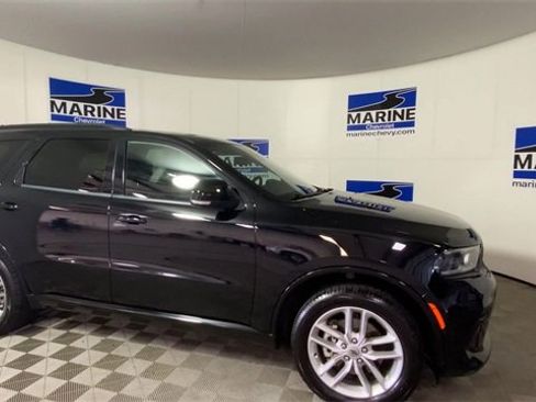 Used 2024 Dodge Durango GT image 3