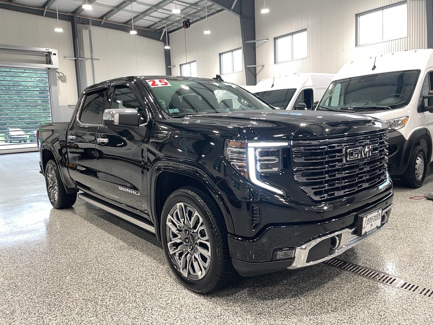 Used 2025 GMC Sierra 1500 Denali Ultimate AWD/4WD image 1
