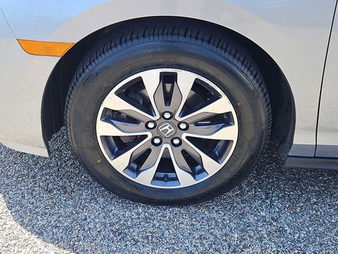 Certified 2023 Honda Odyssey EX-L image 7