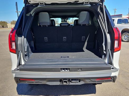 New 2026 Ford Expedition Tremor image 18