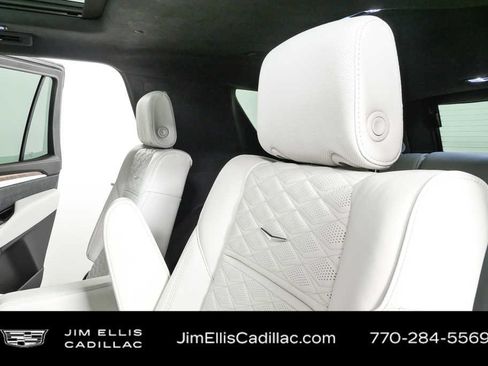 Used 2026 Cadillac Escalade Platinum Sport w/ LPO, ONYX Package AWD/4WD image 19