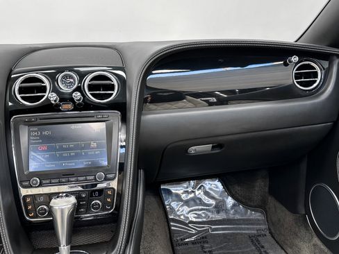 Used 2014 Bentley Continental GT image 17