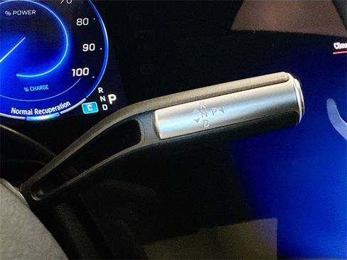 Used 2022 Mercedes-Benz EQS 580 4MATIC Sedan image 17