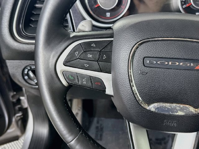 Used 2016 Dodge Challenger R/T Scat Pack w/ Leather Interior Group RWD image 13