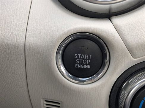 Used 2021 MAZDA MX-5 Miata RF Grand Touring image 25