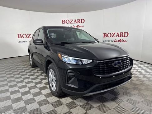 New 2025 Ford Escape Active image 1