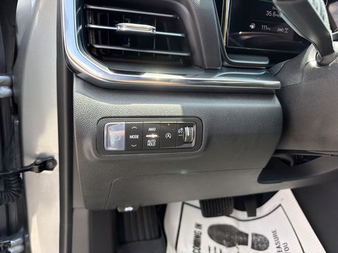 Used 2026 GMC Terrain Elevation w/ Technology Package II AWD/4WD image 18