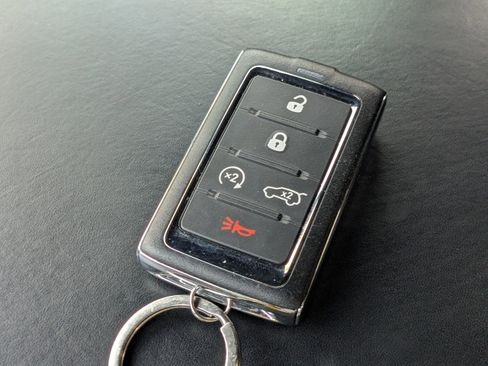 Certified 2023 Jeep Grand Cherokee L Overland image 29