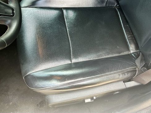 Used 2023 Chrysler 300 S w/ Comfort Group RWD image 19