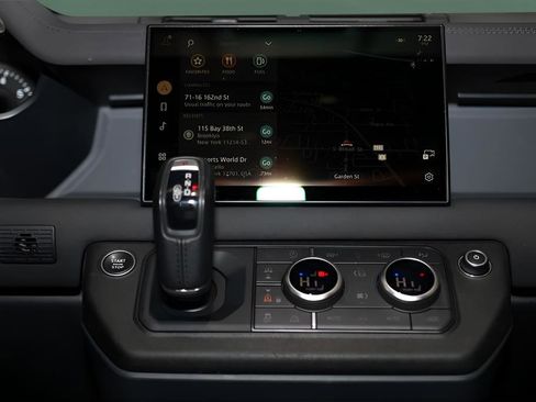 Used 2023 Land Rover Defender 110 X-Dynamic SE image 42