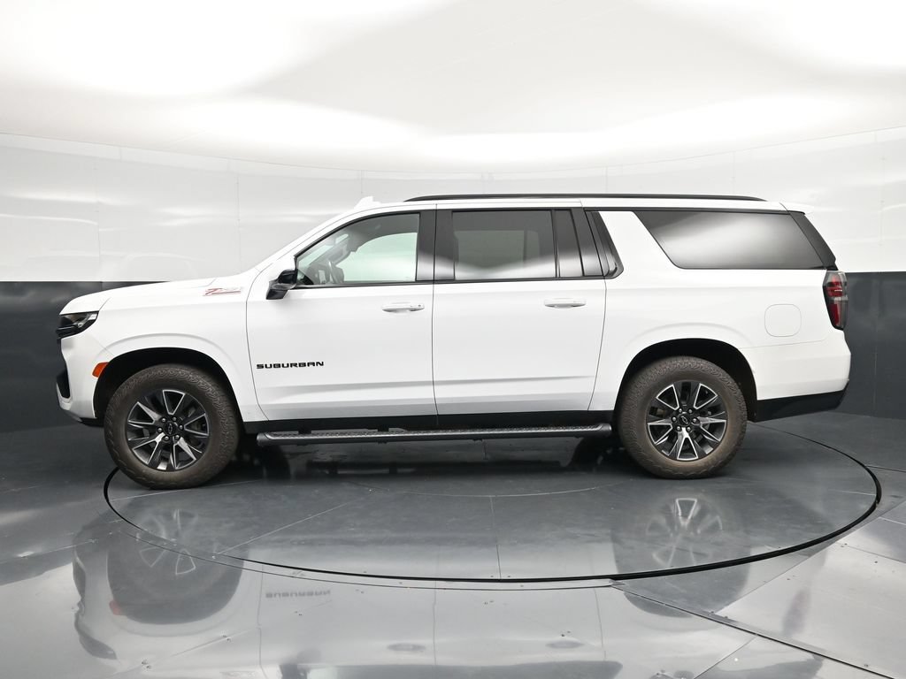 Used 2021 Chevrolet Suburban Z71 w/ Z71 Signature Package AWD/4WD image 9