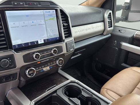Used 2022 Ford F350 Lariat AWD/4WD image 19