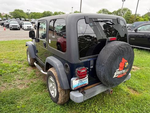 Used 2004 Jeep Wrangler Rubicon w/ Dual Top Group AWD/4WD image 8