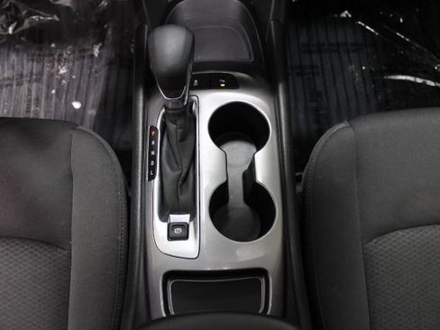 Used 2024 Chevrolet Malibu LS image 30