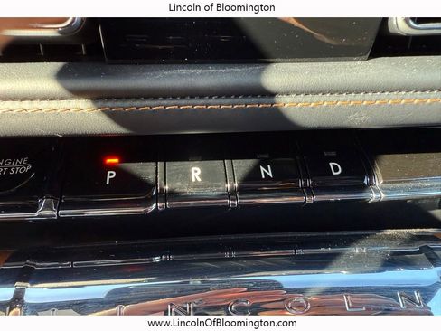 New 2025 Lincoln Aviator Black Label image 25