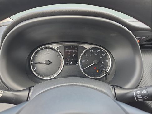 Used 2025 Nissan Kicks Play S FWD image 23