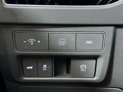Used 2023 Hyundai Sonata SEL FWD image 17