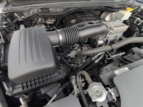 Used 2024 RAM 1500 Laramie image 17