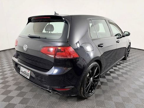 Used 2017 Volkswagen Golf 4-Door AWD/4WD image 8