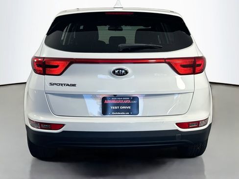 Used 2018 Kia Sportage LX image 6