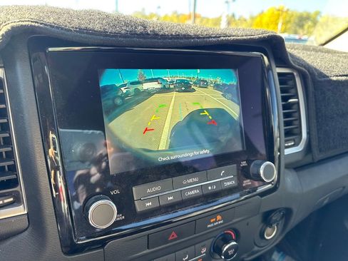 Used 2022 Nissan Frontier SV image 41