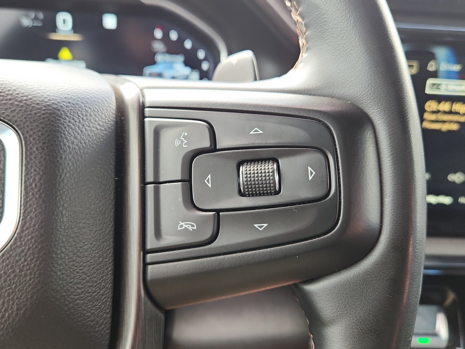 Used 2023 GMC Sierra 1500 AT4 w/ AT4 Preferred Package AWD/4WD image 18