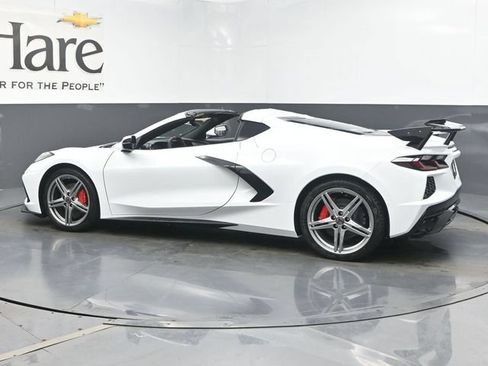 New 2027 Chevrolet Corvette Stingray Coupe w/ 1LT RWD image 33