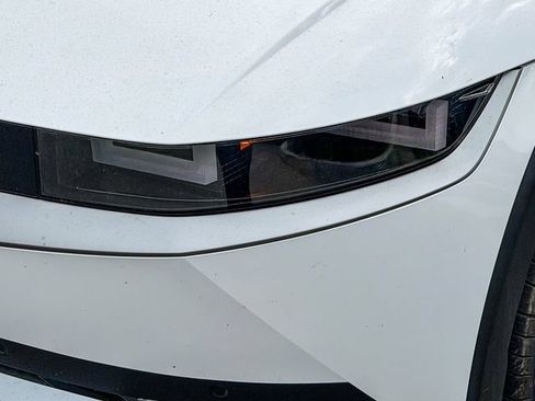 Certified 2024 Hyundai Ioniq 5 SEL RWD image 8